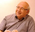 luis-fernando-verissimo-conta-sua-trajetoria-pessoal-e-profissional-em-encontro-na-universidade-do-livro
