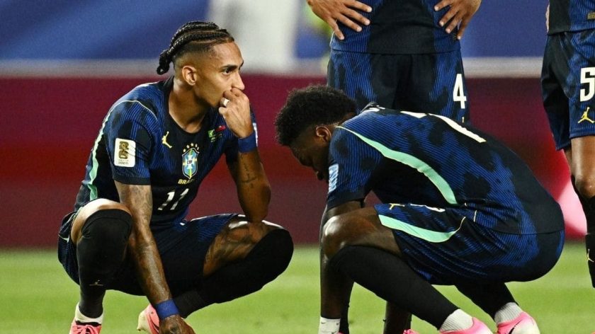 raphinha-foi-substituido-no-1o-tempo-de-brasil-x-haiti-223646