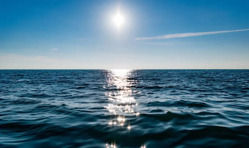 sea-1836480